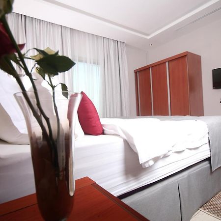 Tobal Al Zahra Hotel Apartments Джедда Экстерьер фото