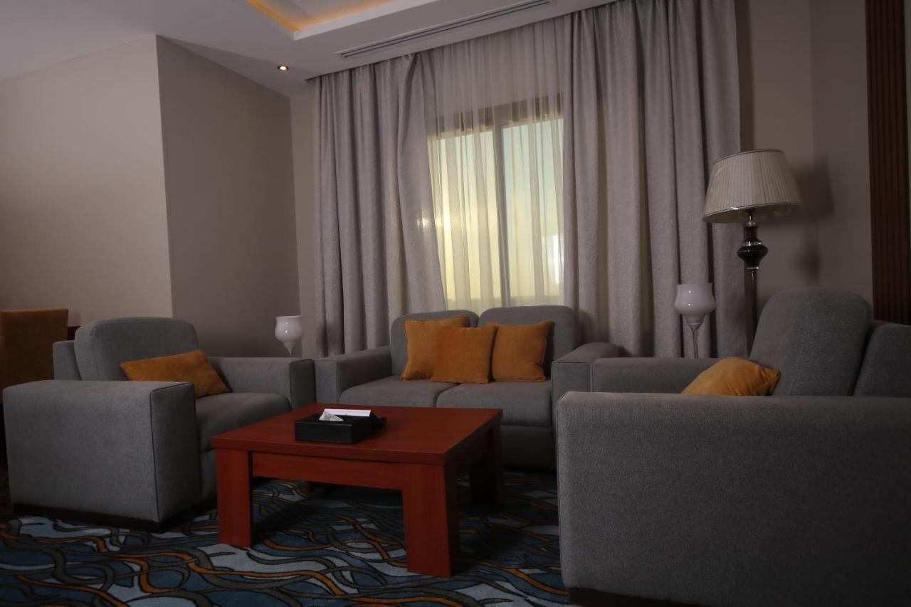 Tobal Al Zahra Hotel Apartments Джедда Экстерьер фото