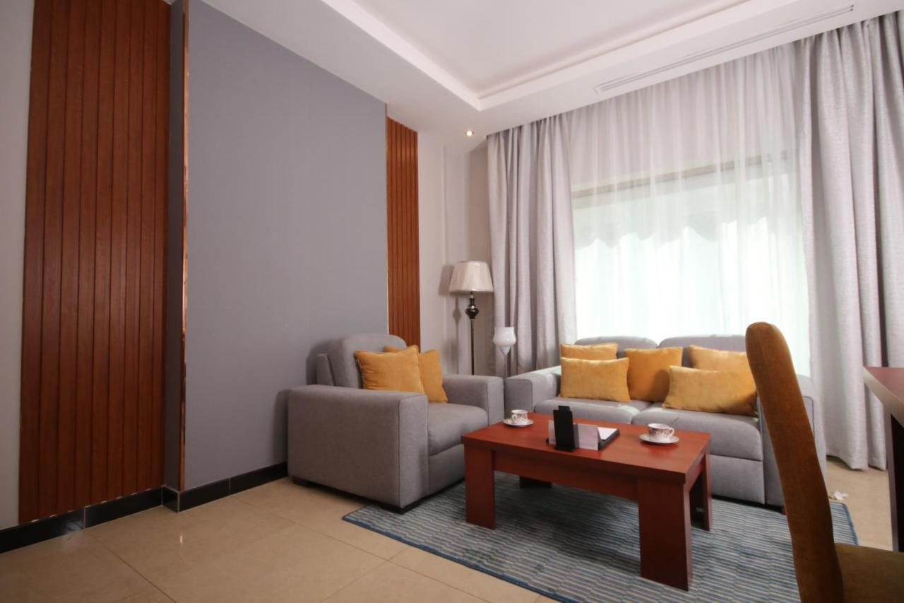 Tobal Al Zahra Hotel Apartments Джедда Экстерьер фото