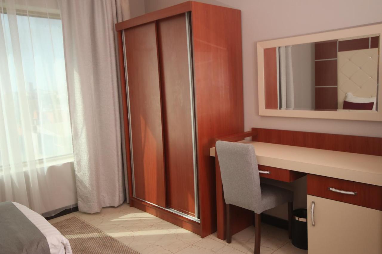 Tobal Al Zahra Hotel Apartments Джедда Экстерьер фото