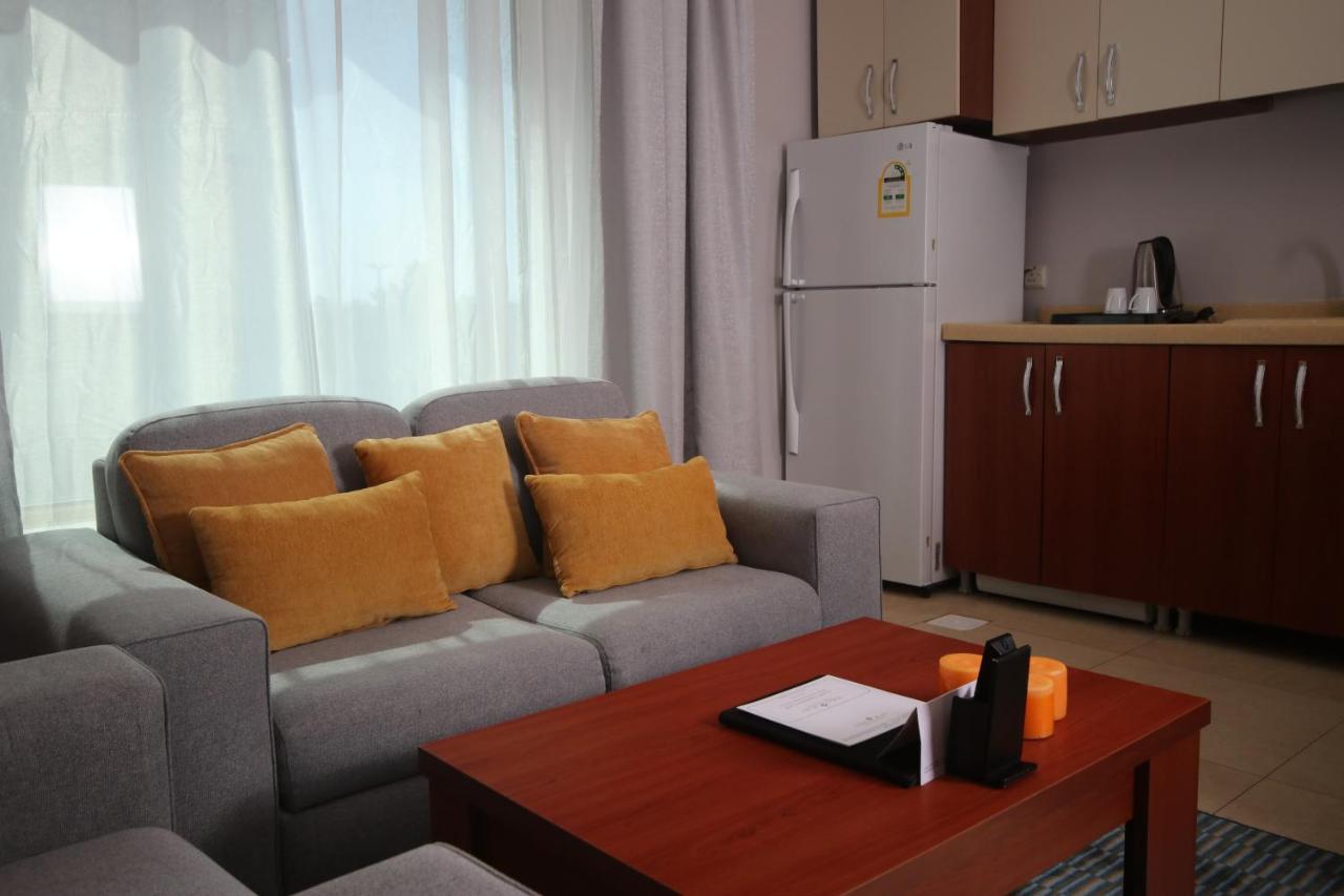 Tobal Al Zahra Hotel Apartments Джедда Экстерьер фото