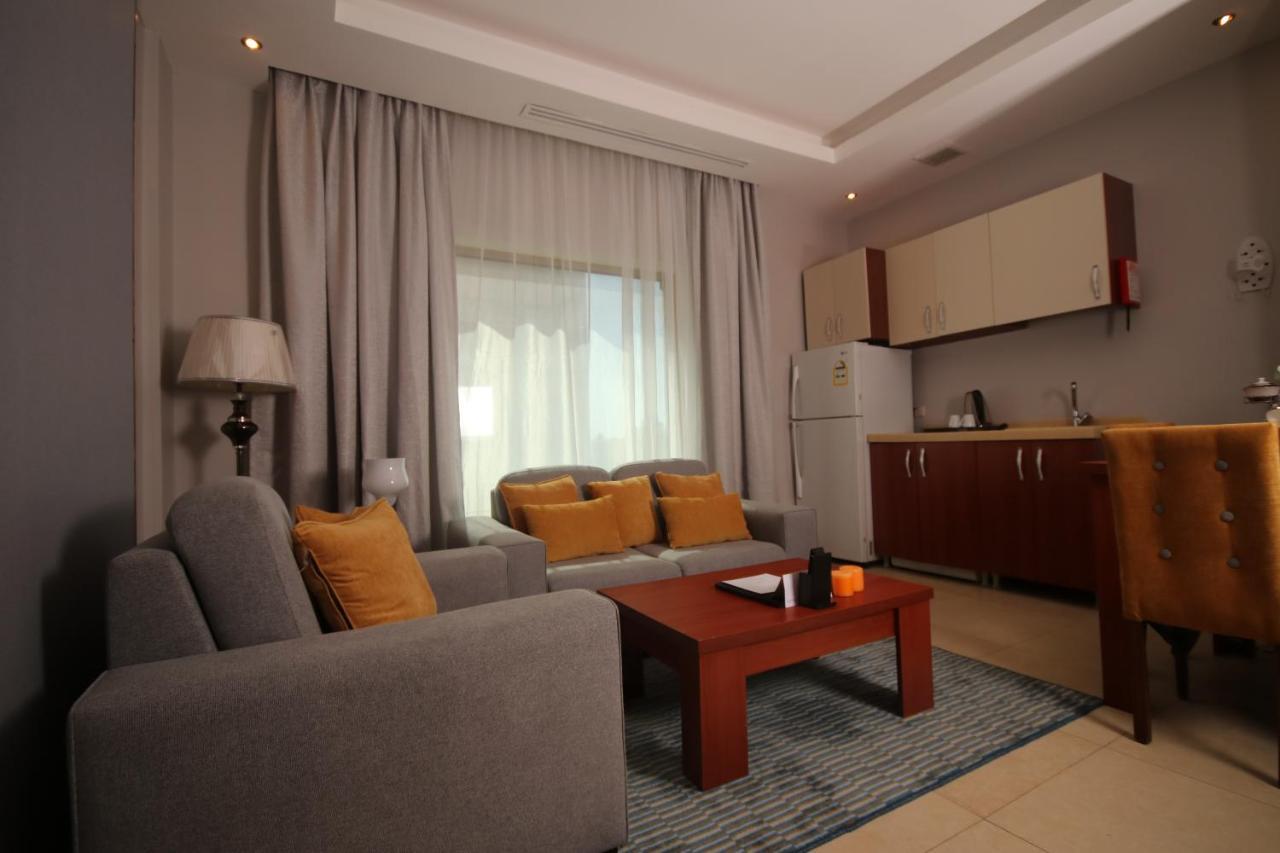 Tobal Al Zahra Hotel Apartments Джедда Экстерьер фото